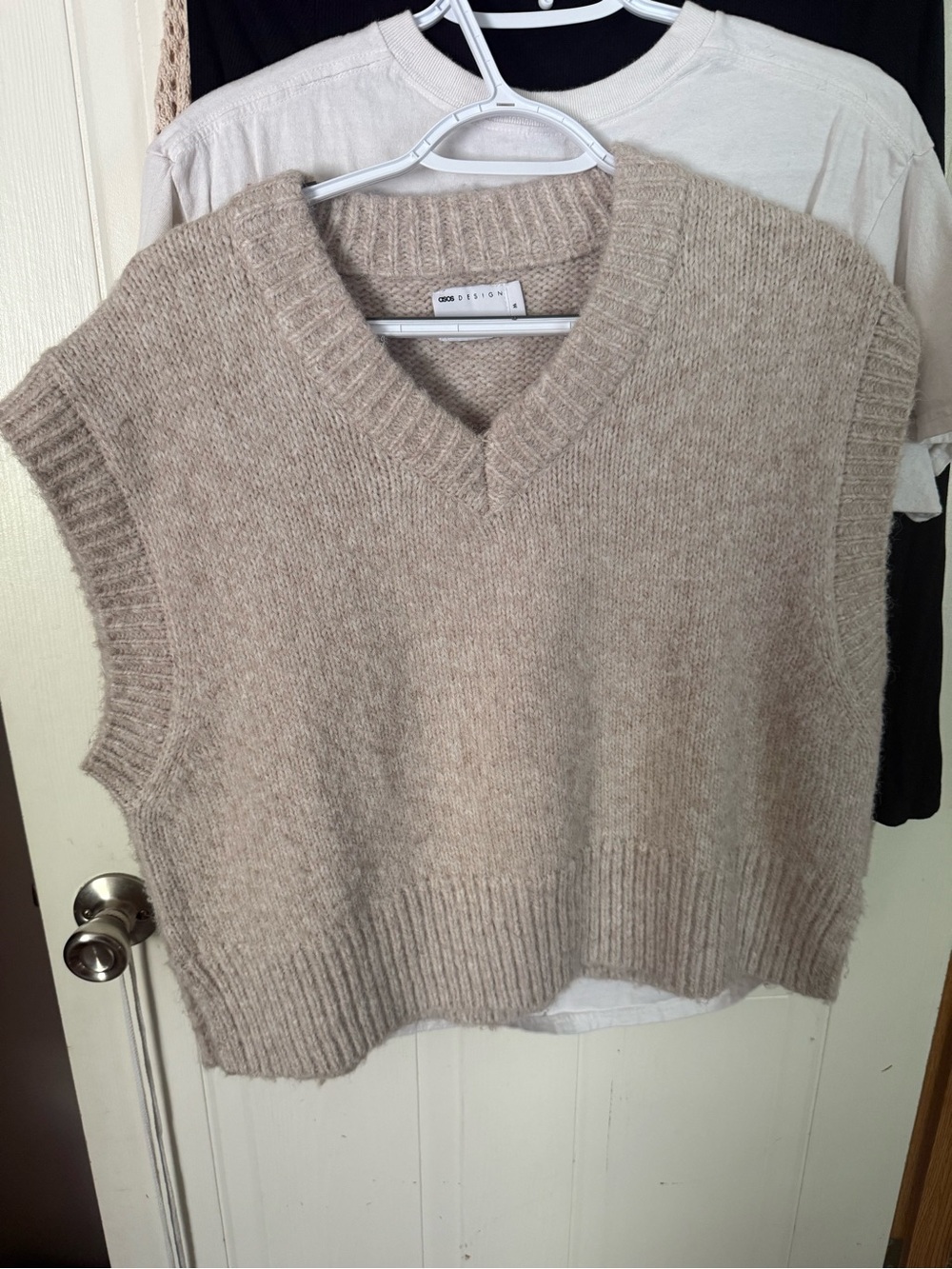 & Other Stories Taupe V-Neck Sleeveless Knit Vest